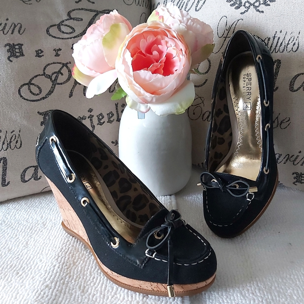 Sperry Topsider wedge heels pumps black